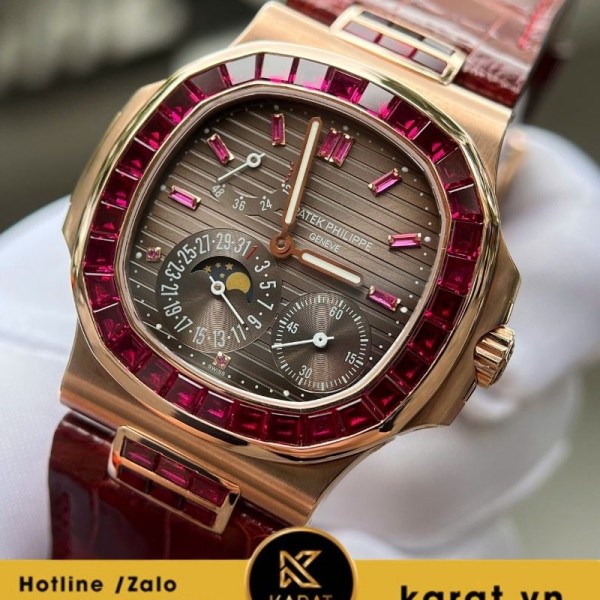 Đồng hồ Patek Philippe Nautilus 5724 ruby bọc vàng replica