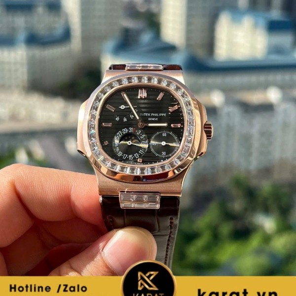 Đồng hồ Patek Philippe Nautilus 5724r nhà máy GR