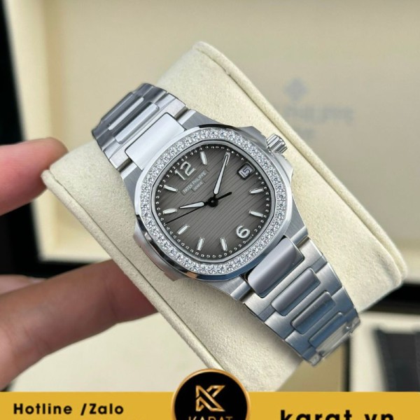 Đồng hồ Patek Philippe Nautilus 7010 mặt xám viền kim cương