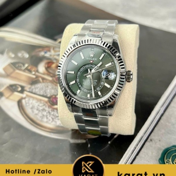 Đồng hồ Rolex Sky-Dweller Green Dial