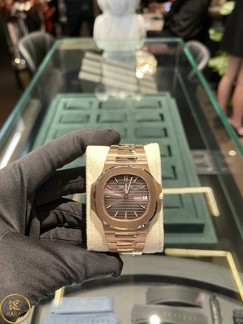 Patek Philippe Nautilus Brown 18K Rose Gold 5711/1R-001 | WatchGuyNYC